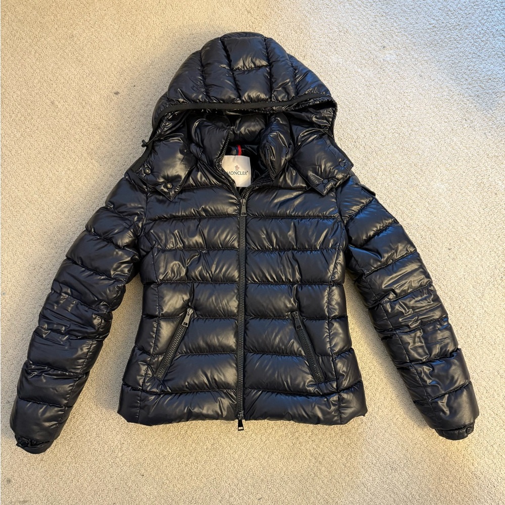 Moncler Women’s Bady Short Down Jacket size 0